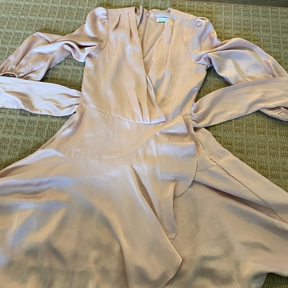 Silk Satin blush pink tie dress - Picture 2 of 5